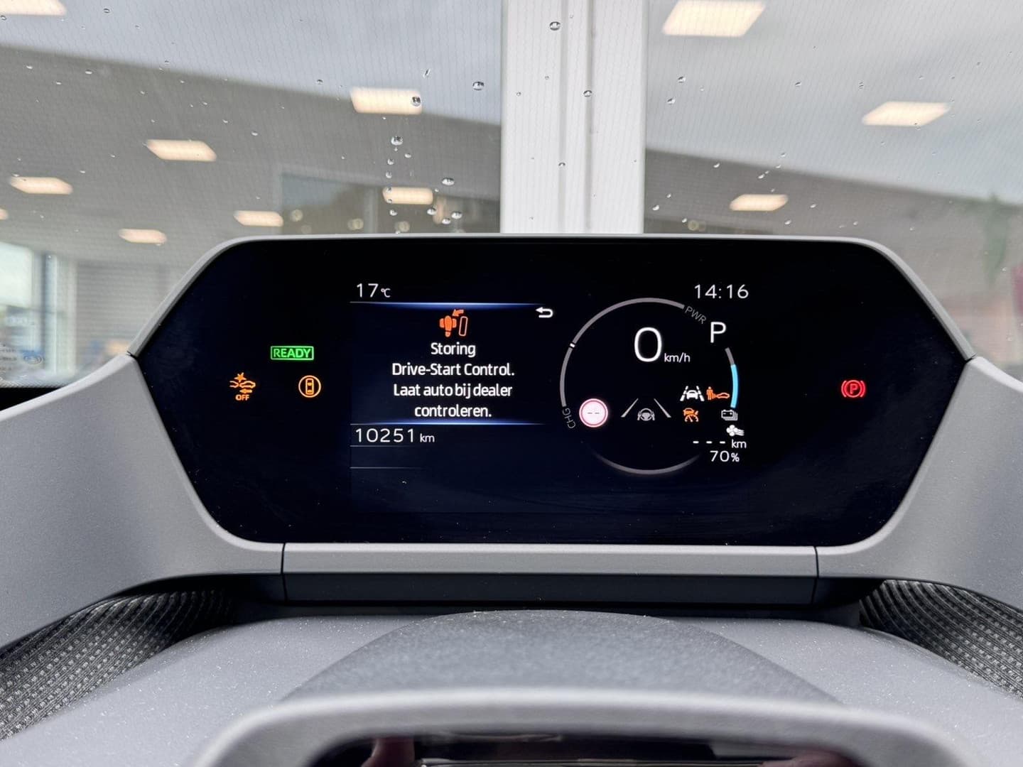 Toyota Bz4x thumbnail 17