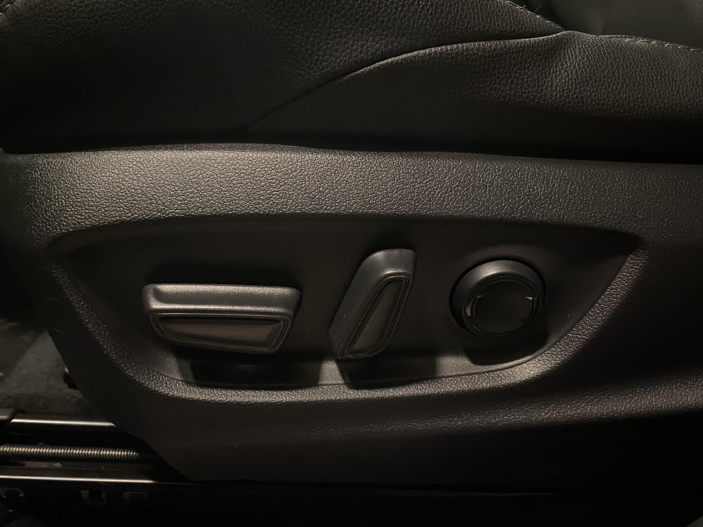 Toyota Bz4x thumbnail 9