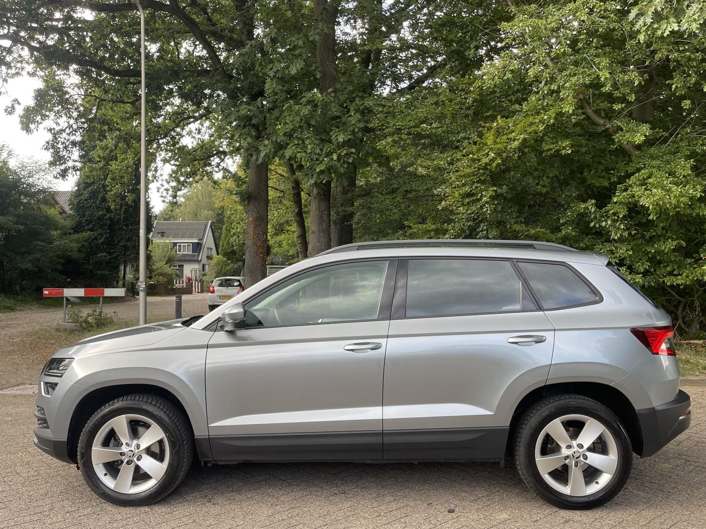 Skoda Karoq thumbnail 5