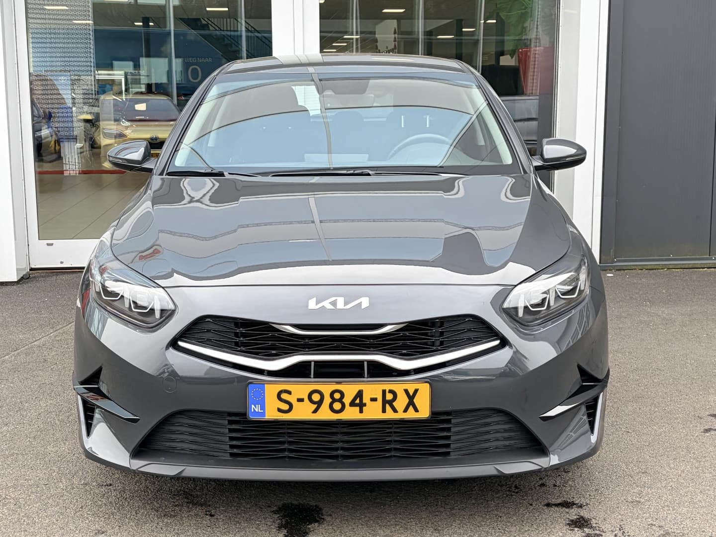 Kia Ceed thumbnail 4