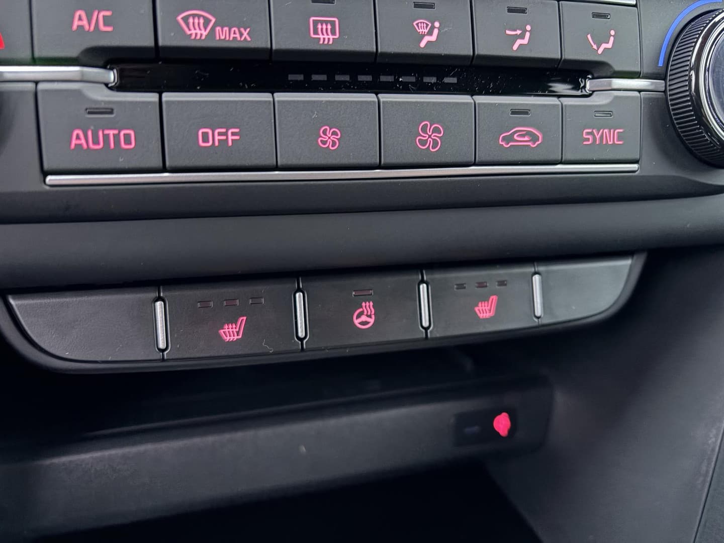 Kia Ceed thumbnail 23