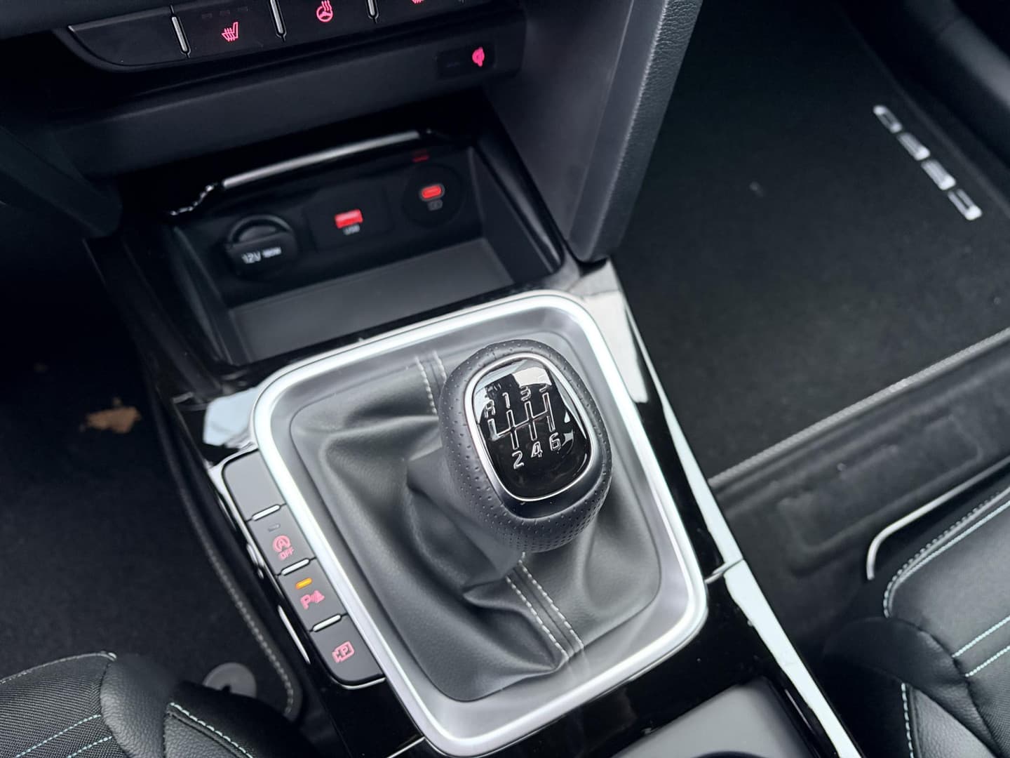 Kia Ceed thumbnail 25