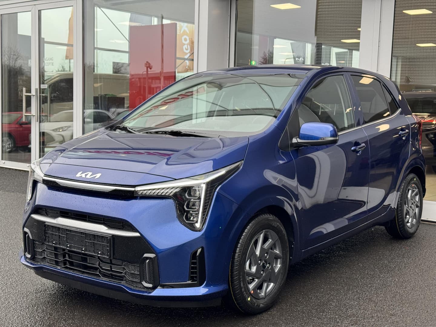 Kia Picanto thumbnail 4