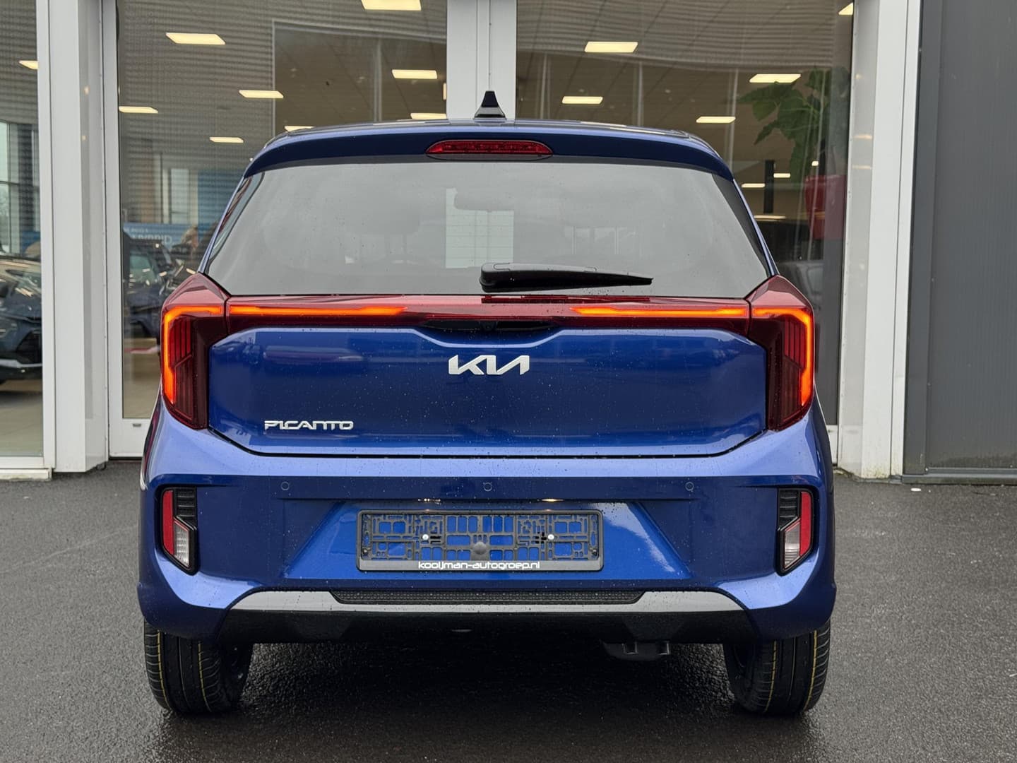 Kia Picanto thumbnail 5