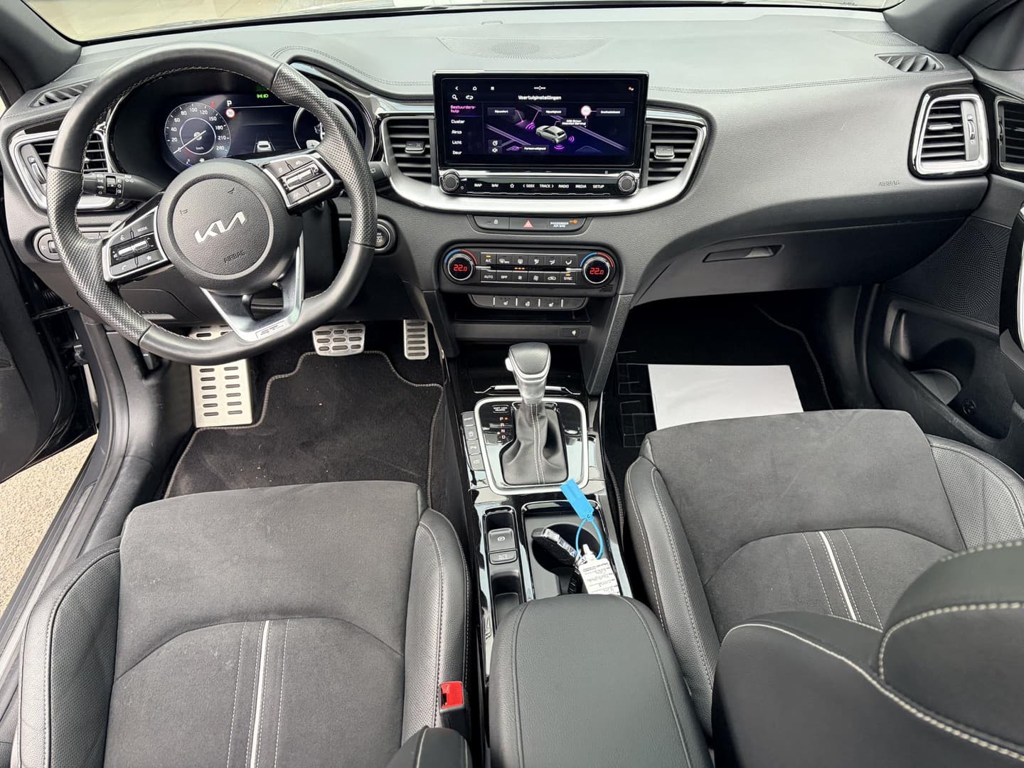 Kia Proceed thumbnail 11