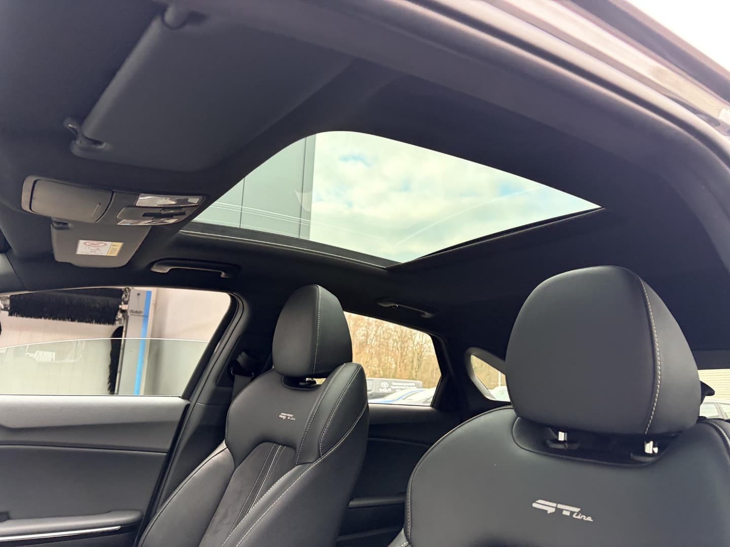 Kia Proceed thumbnail 17