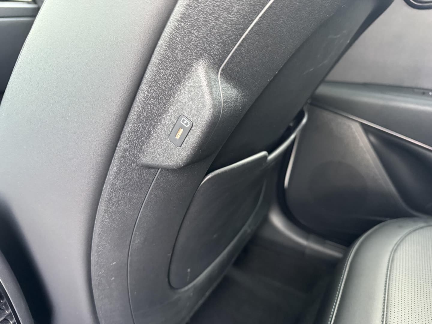 Kia Niro thumbnail 16