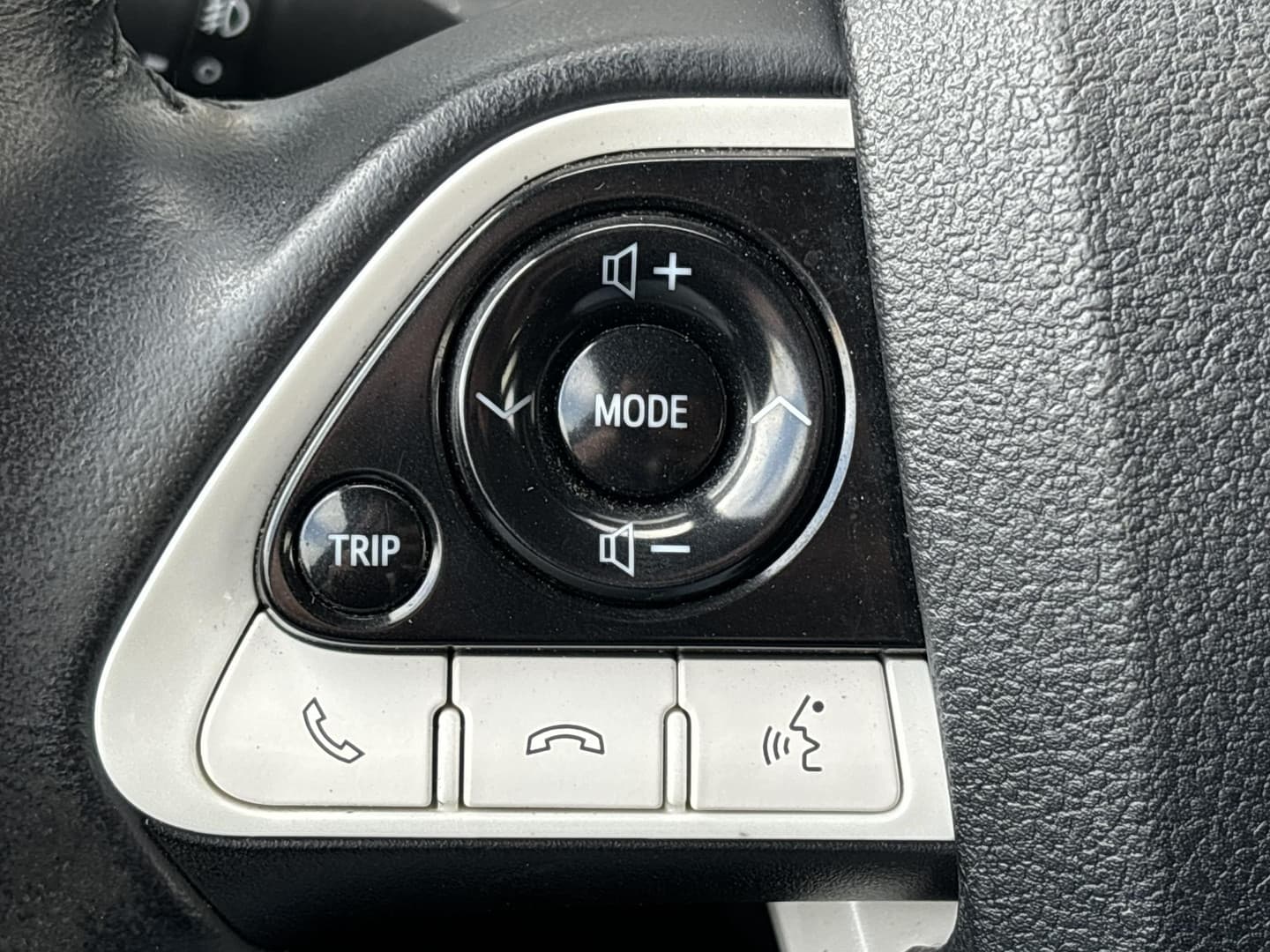 Toyota Prius thumbnail 17