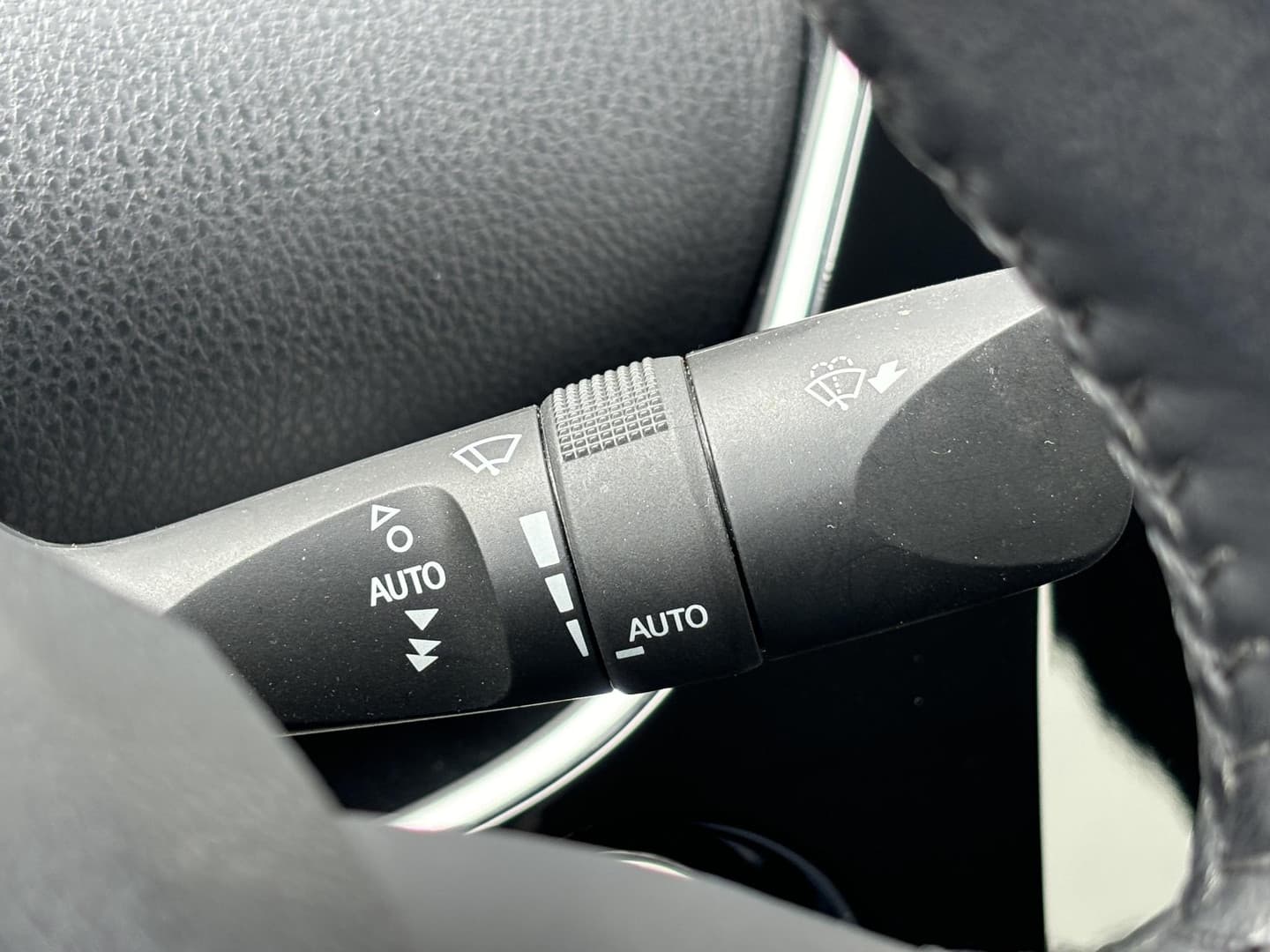 Toyota Prius thumbnail 20