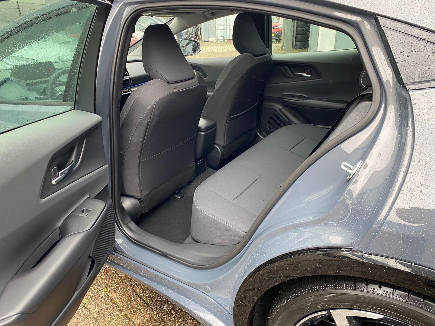 Toyota Prius thumbnail 16