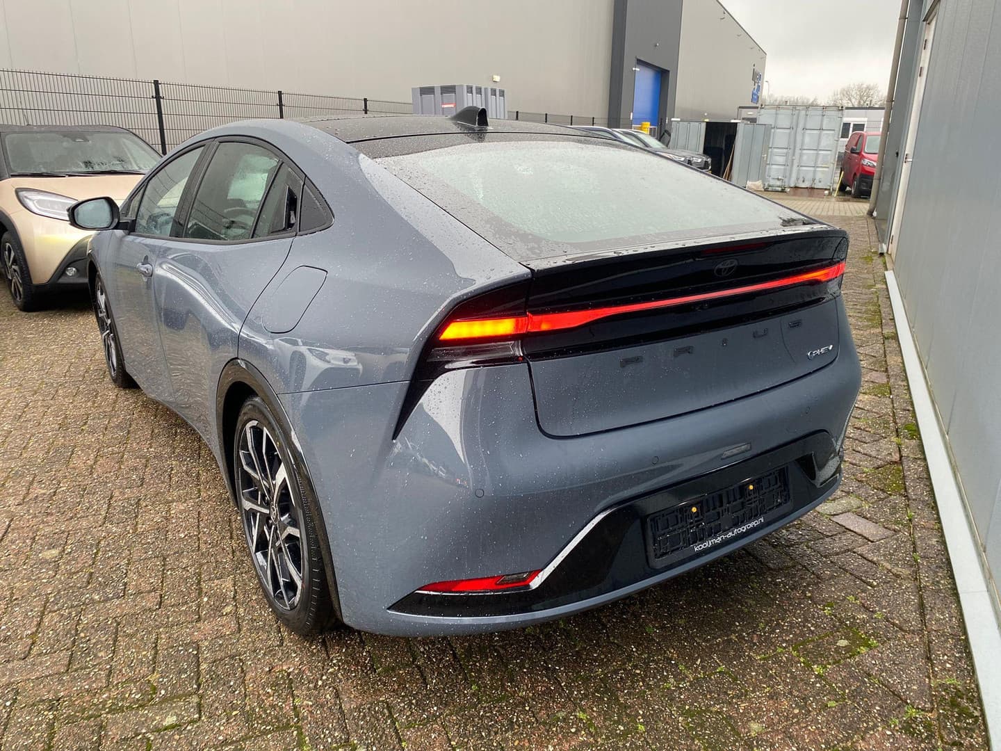 Toyota Prius thumbnail 5