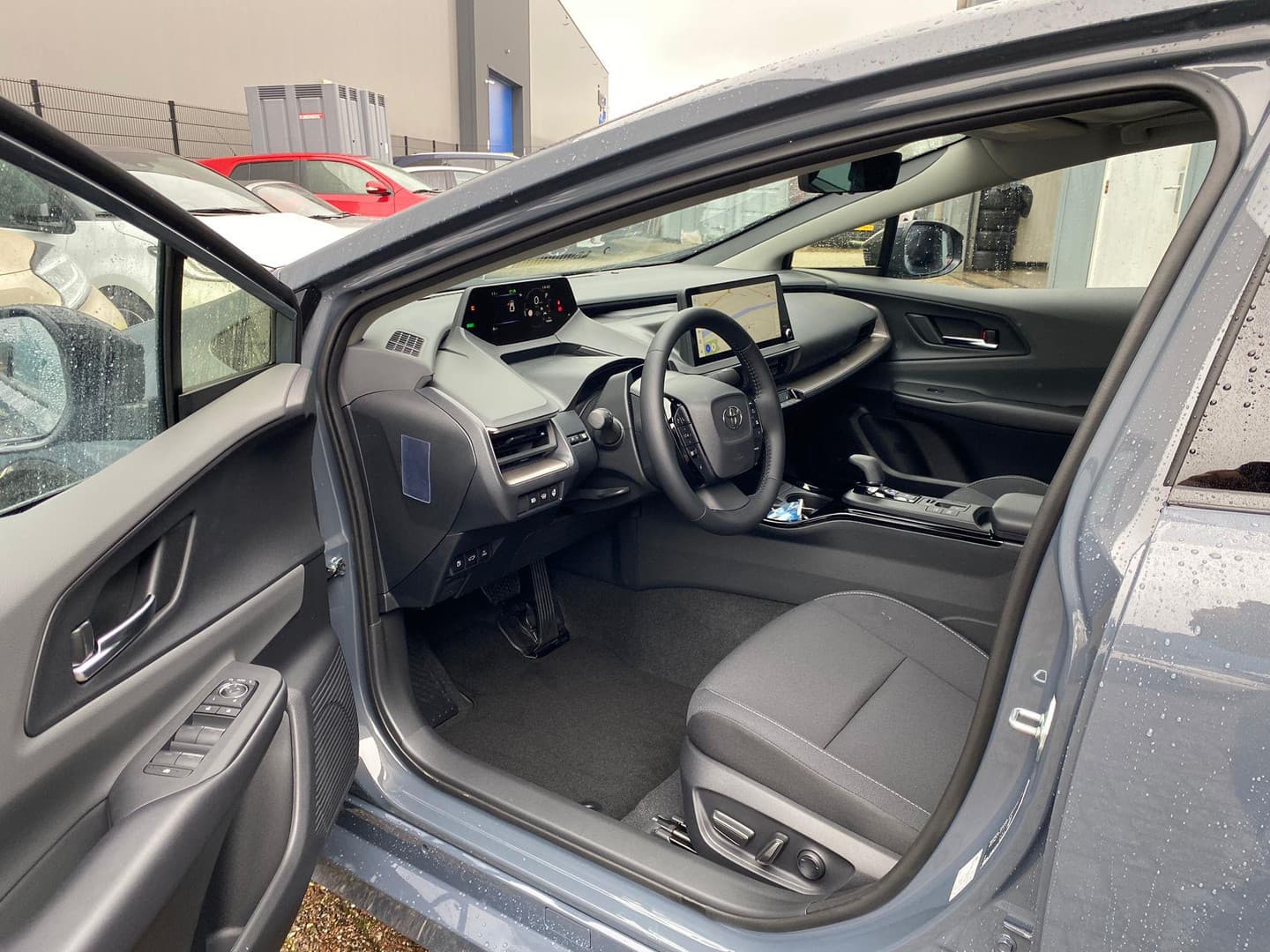 Toyota Prius thumbnail 6