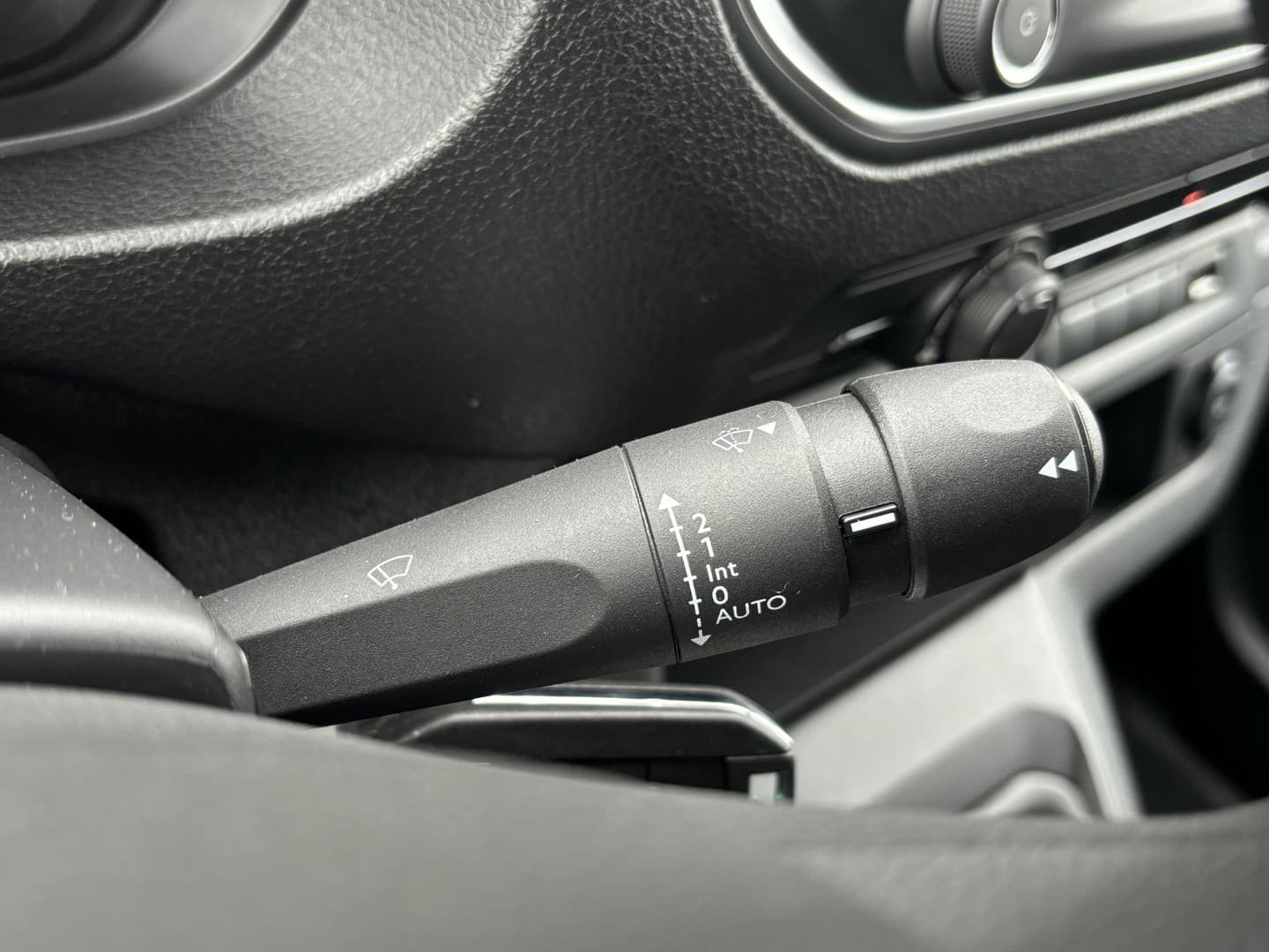 Toyota Proace thumbnail 15