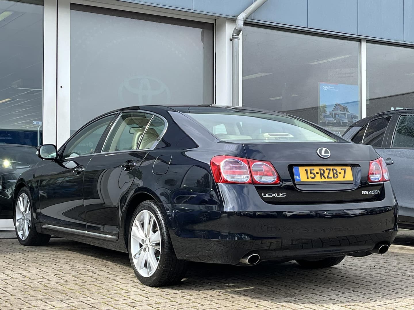 Lexus Gs thumbnail 11