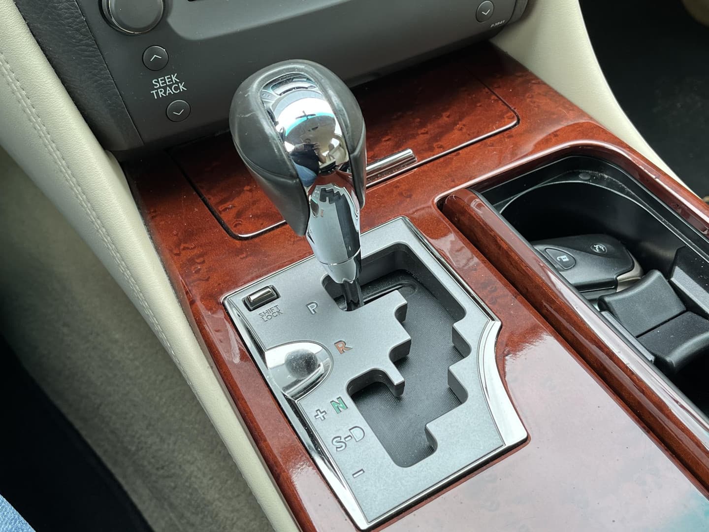 Lexus Gs thumbnail 38