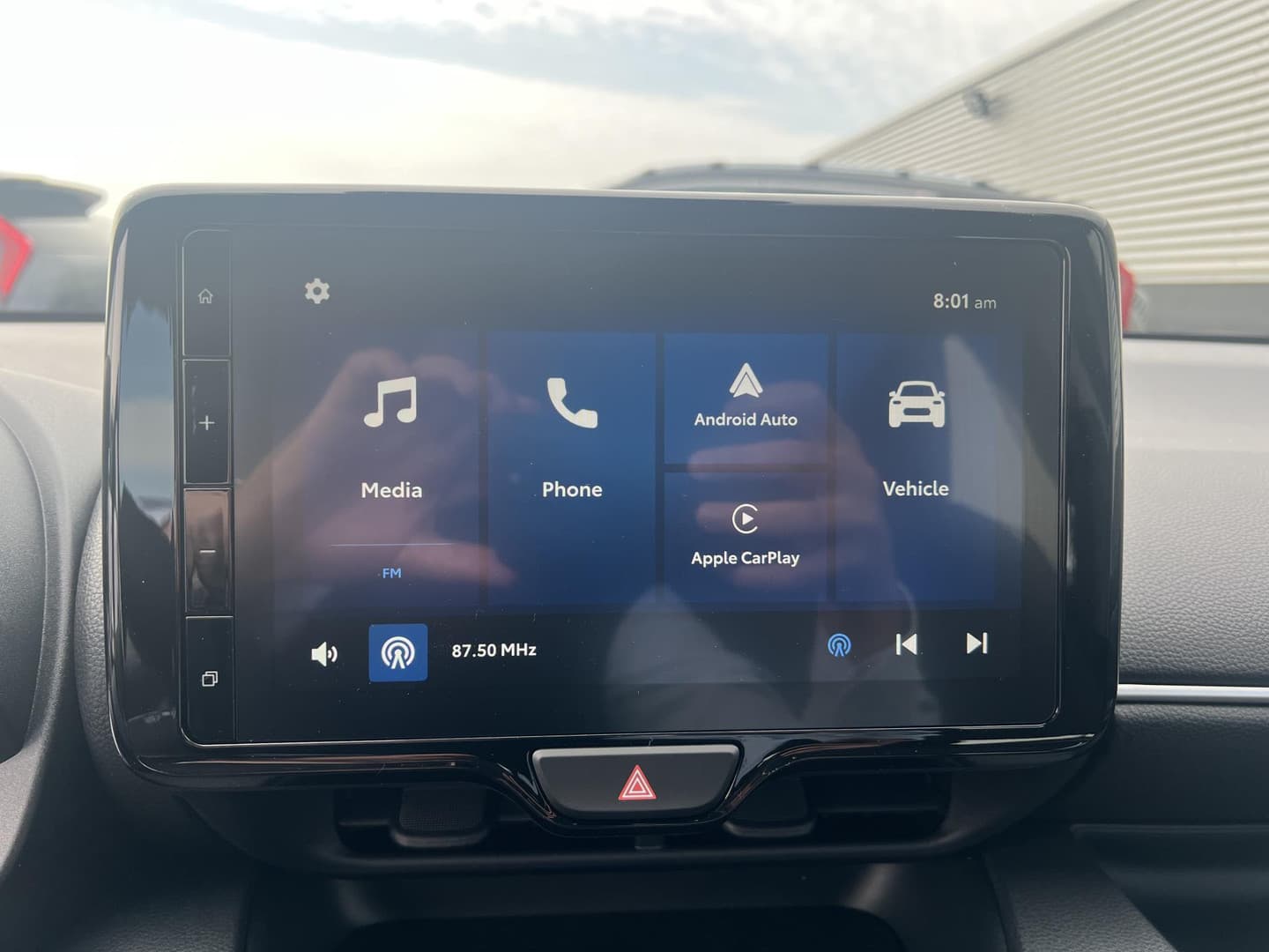 Toyota Yaris thumbnail 6