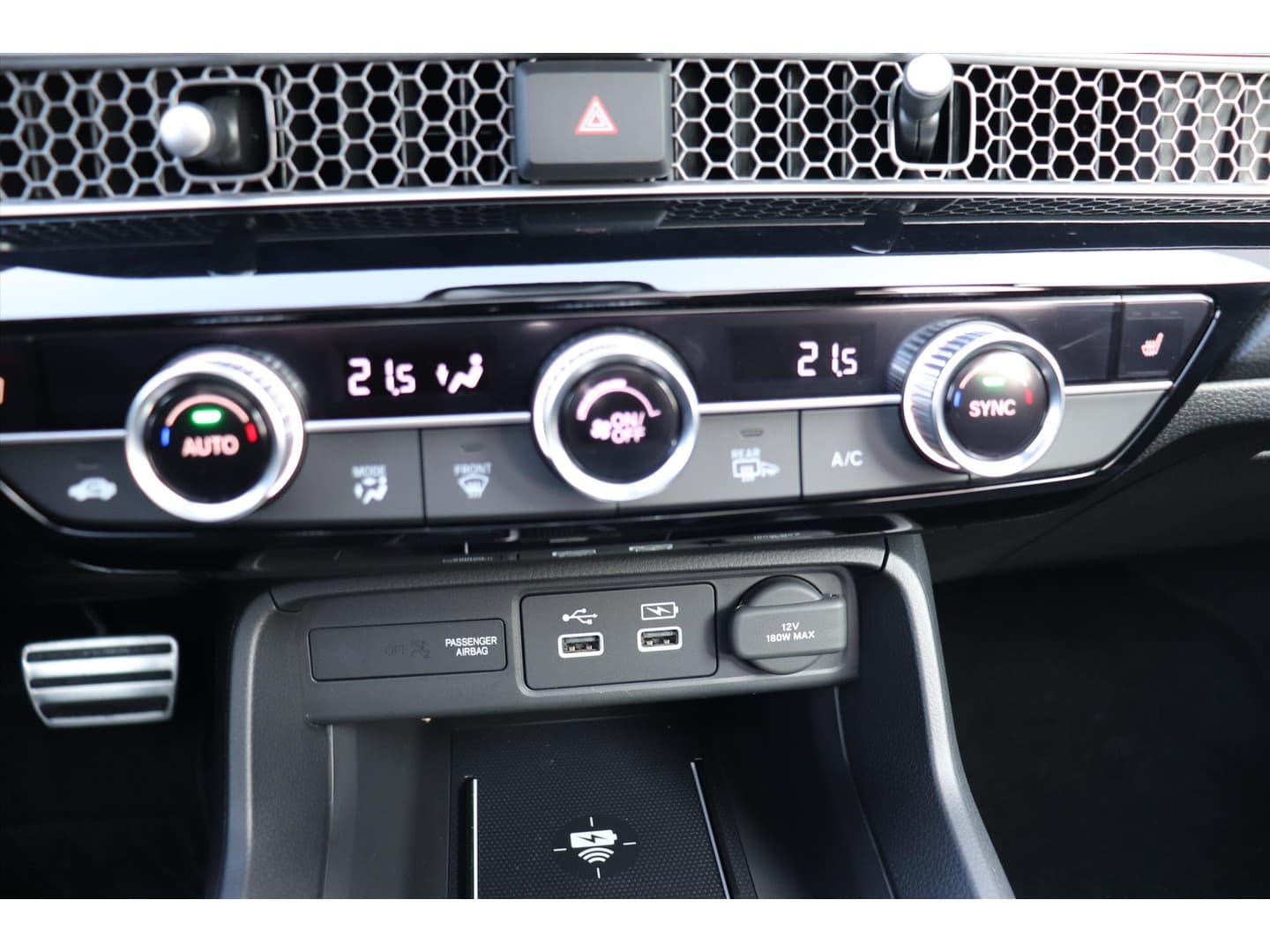 Honda Civic 2.0 Full Hybrid 184PK Advance Automaat thumbnail 14