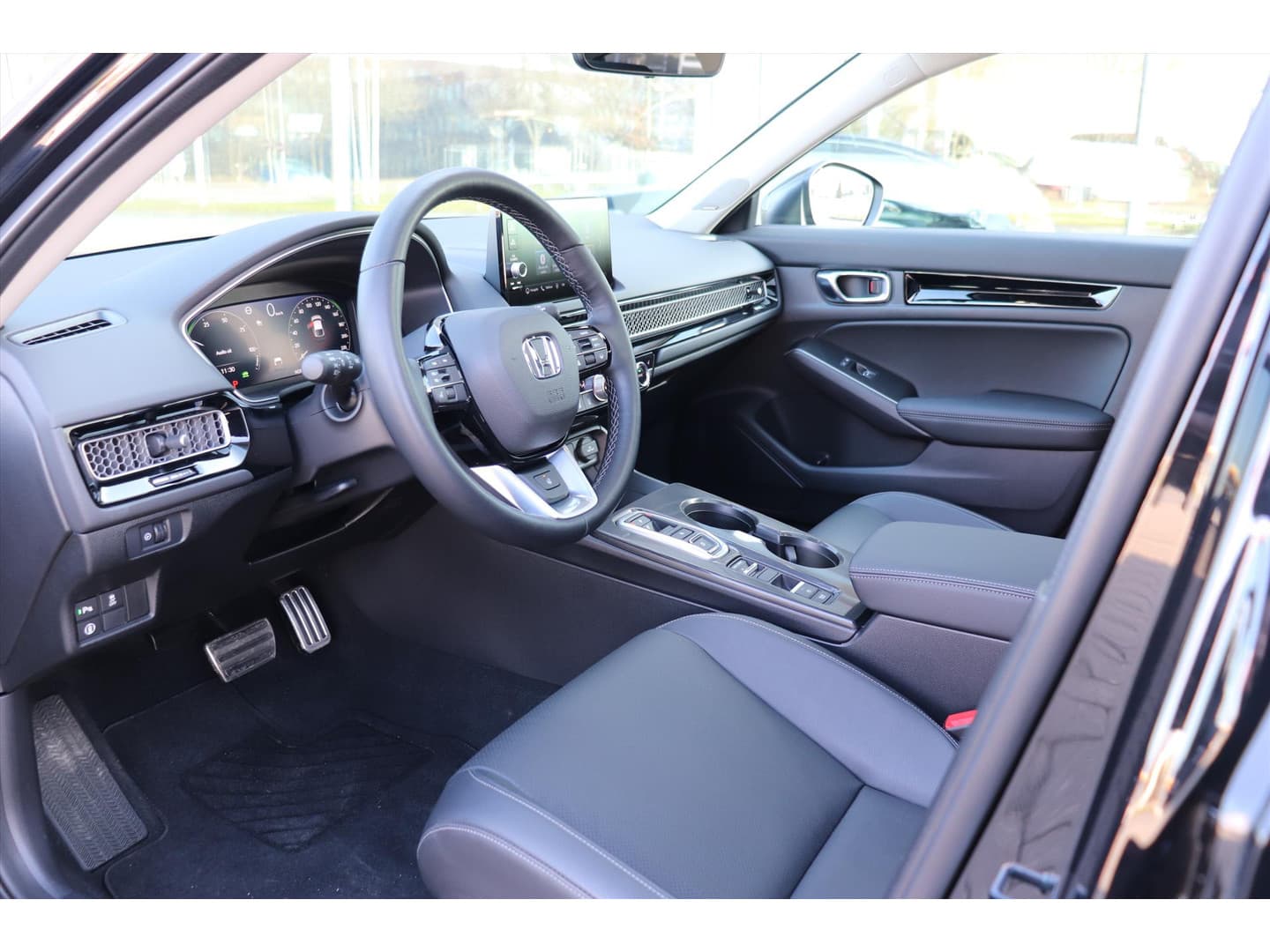 Honda Civic 2.0 Full Hybrid 184PK Advance Automaat thumbnail 6