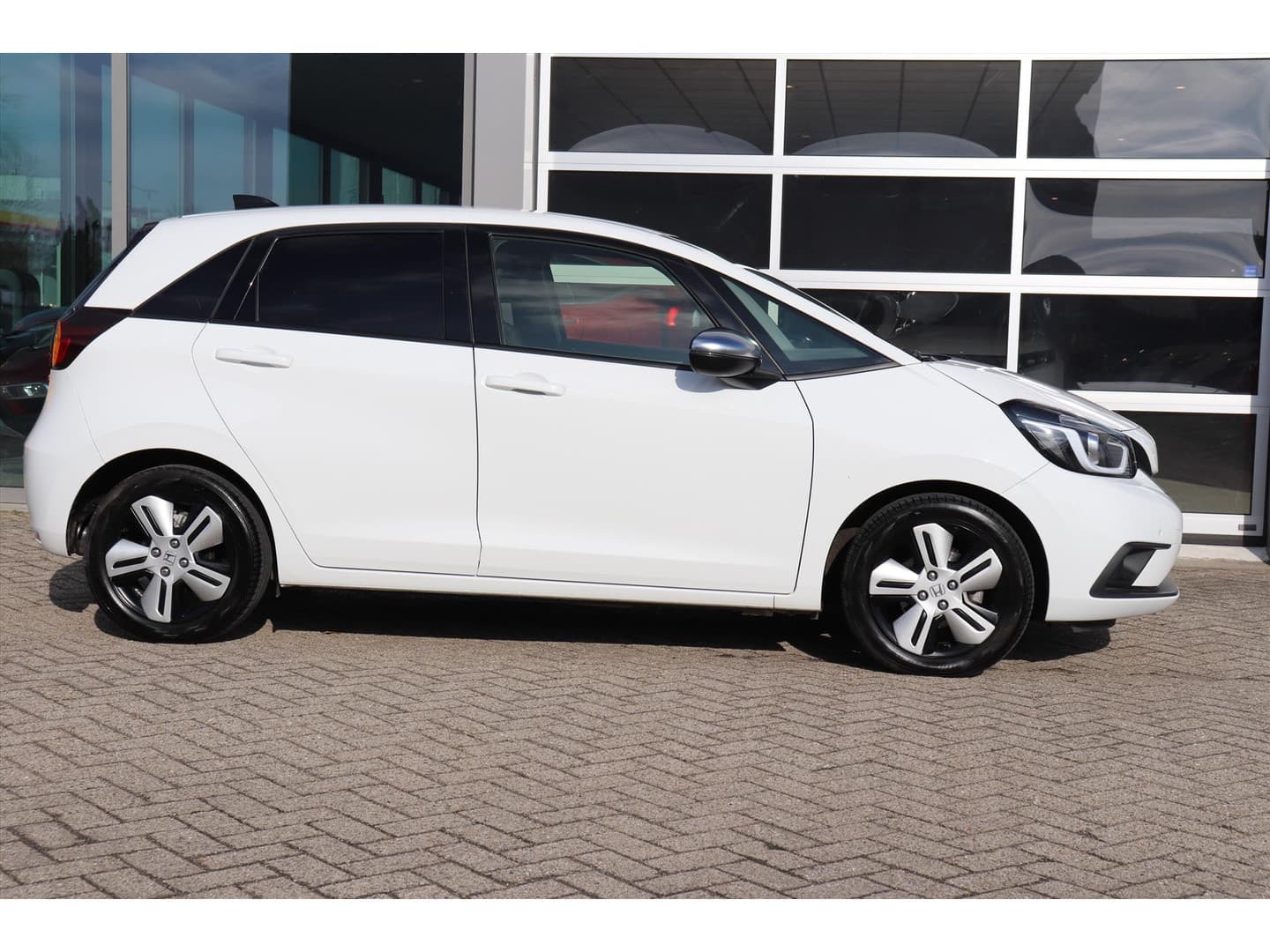 Honda Jazz 1.5 Full Hybrid Executive Automaat thumbnail 3