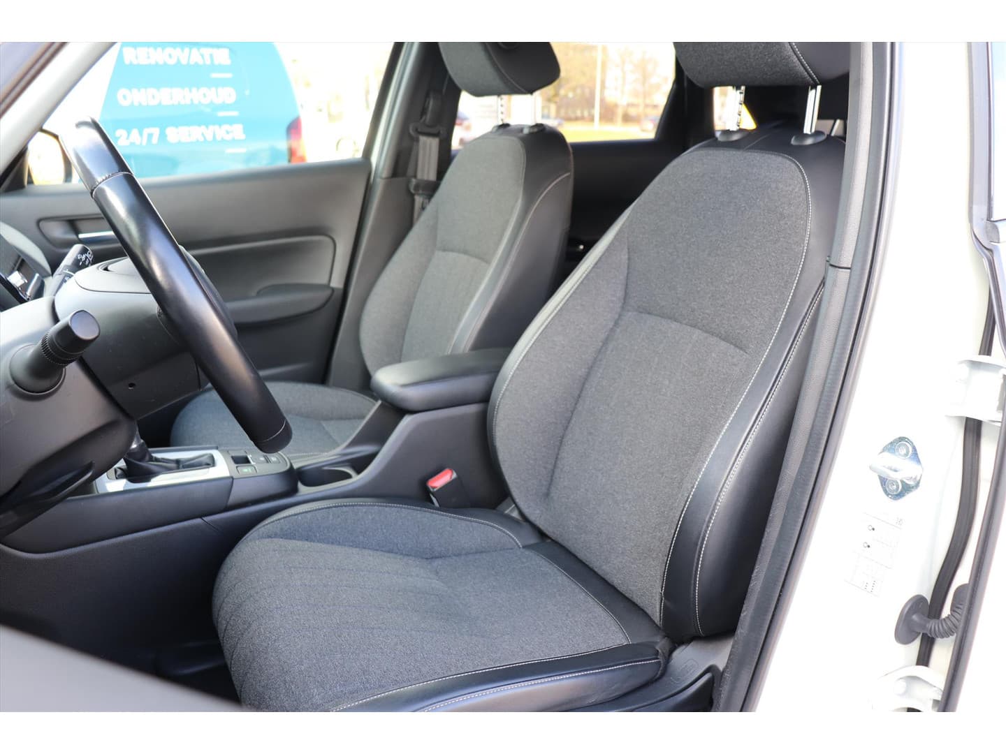 Honda Jazz 1.5 Full Hybrid Executive Automaat thumbnail 6