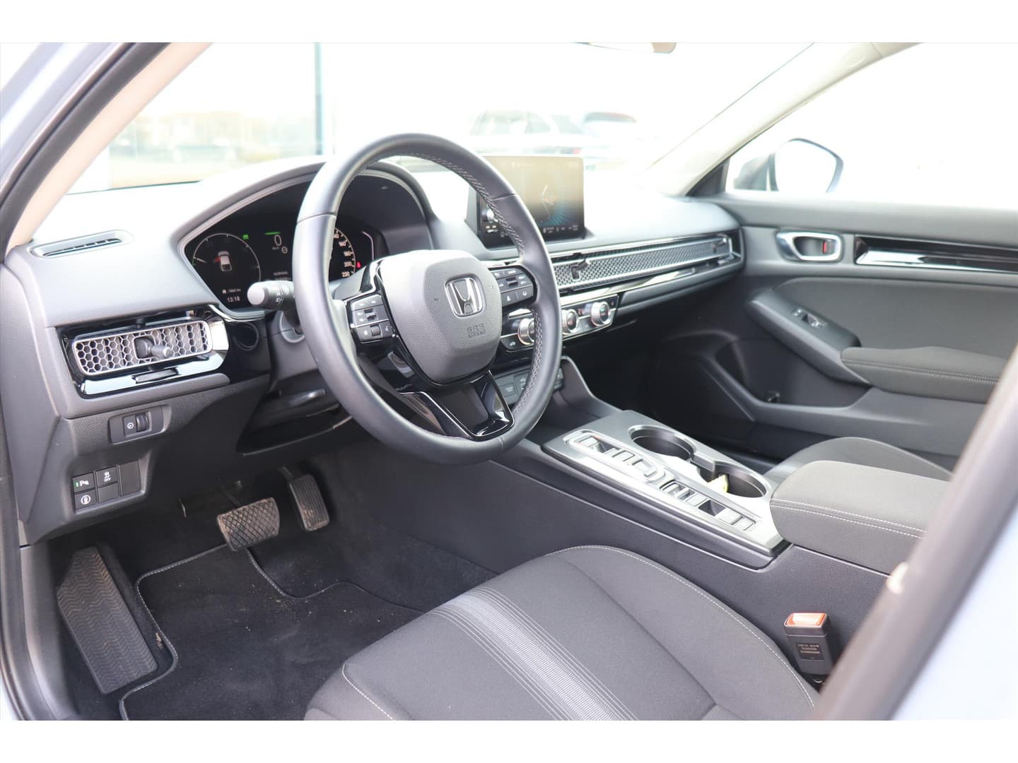 Honda Civic 2.0 Full Hybrid 184PK Elegance Automaat thumbnail 8