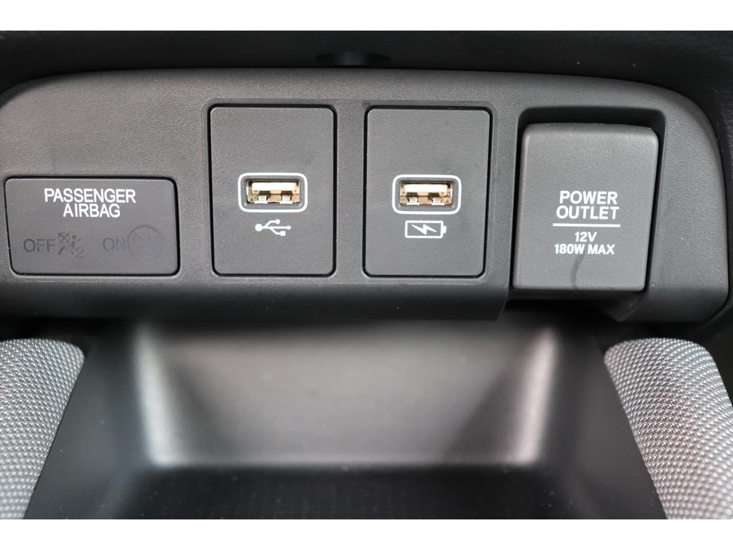 Honda Jazz 1.5 Full Hybrid Crosstar Automaat thumbnail 8