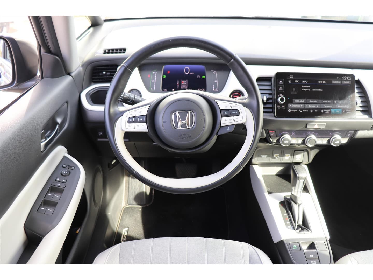 Honda Jazz 1.5 Full Hybrid Executive Automaat thumbnail 3