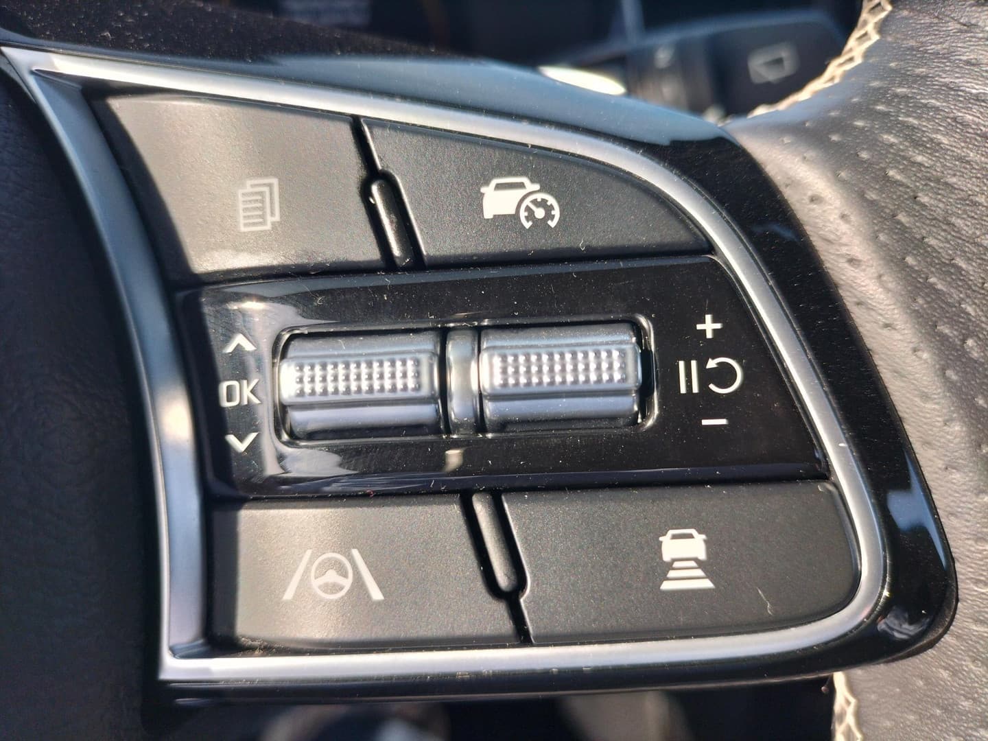 Kia Proceed thumbnail 12