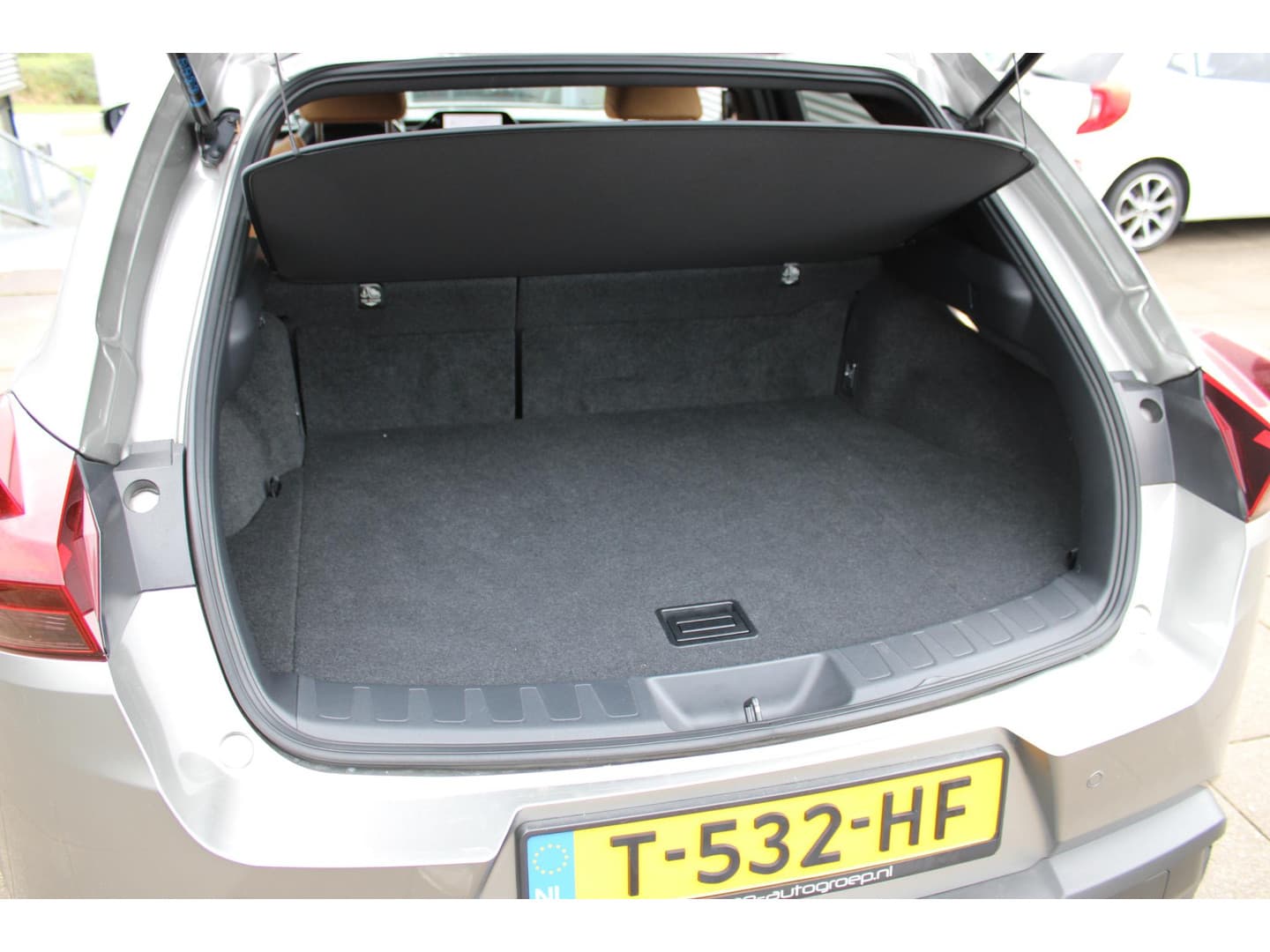 Lexus Ux thumbnail 14