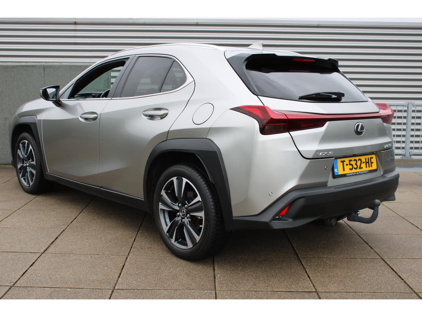 Lexus Ux thumbnail 5