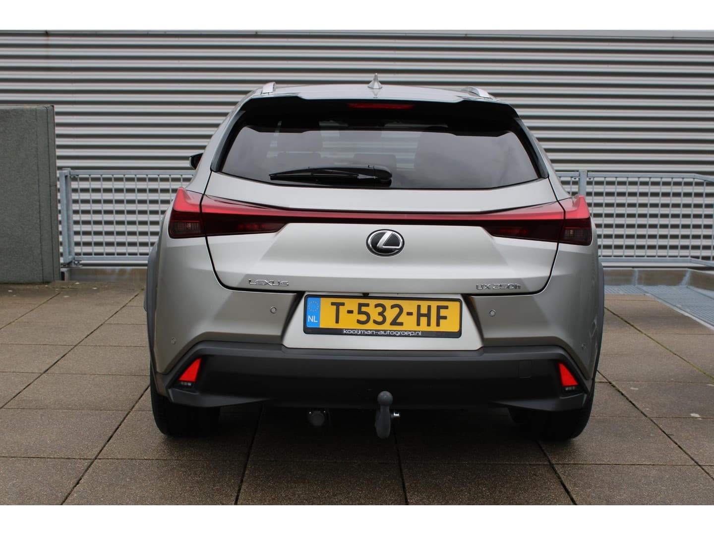 Lexus Ux thumbnail 6