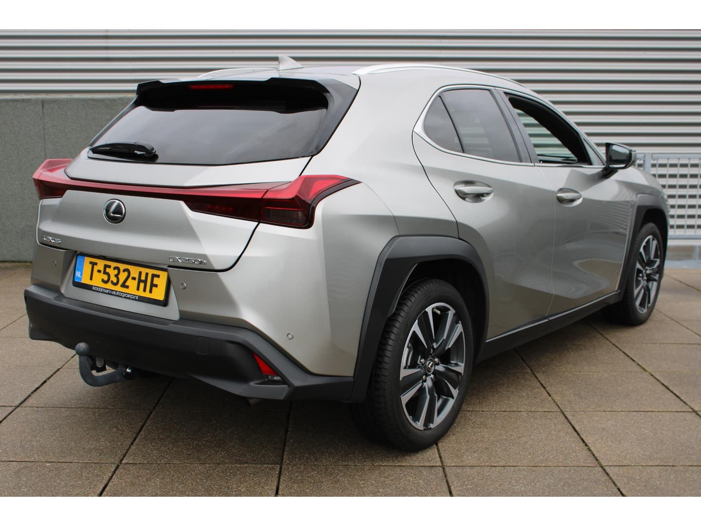 Lexus Ux thumbnail 7
