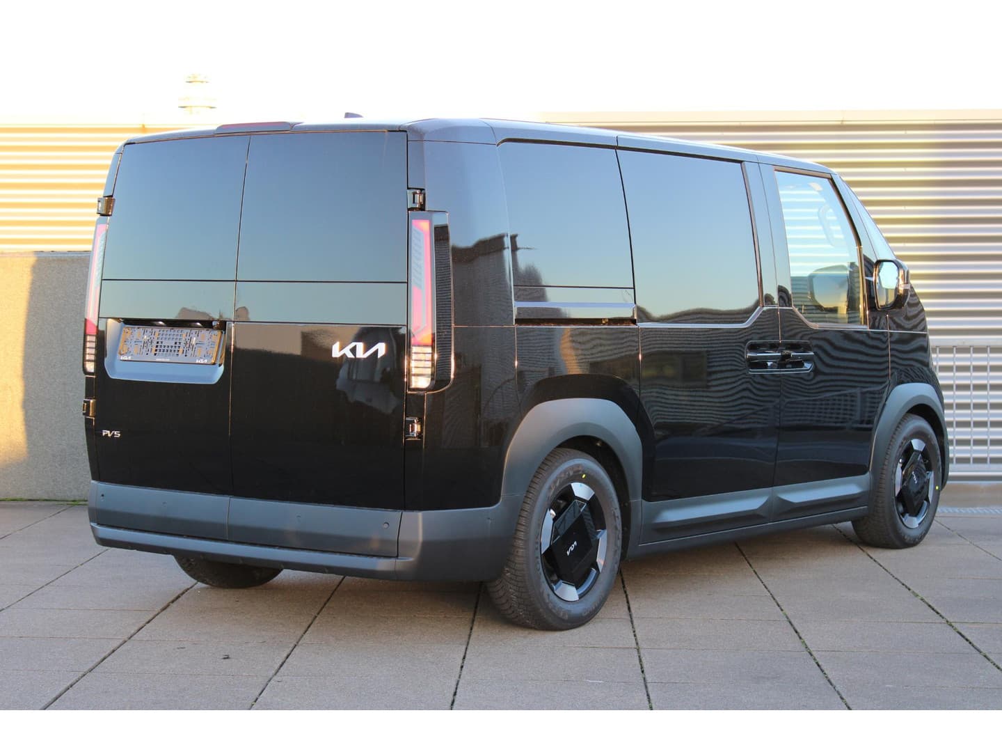 Kia Pv5 thumbnail 8