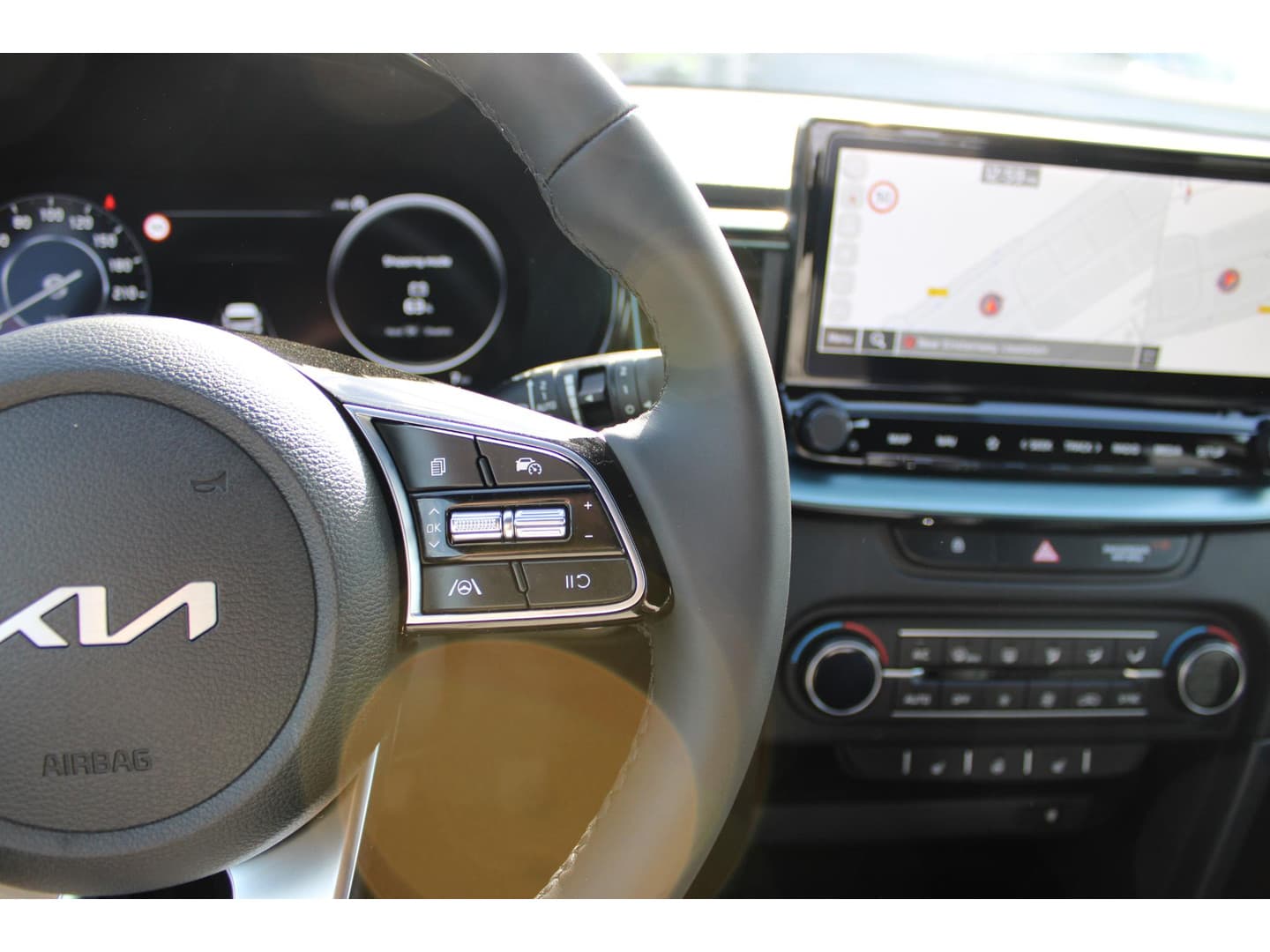 Kia Ceed thumbnail 22