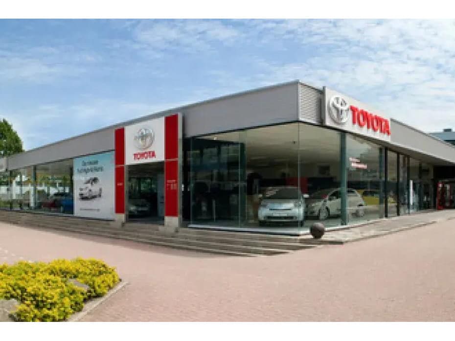 Toyota Corolla-cross thumbnail 35