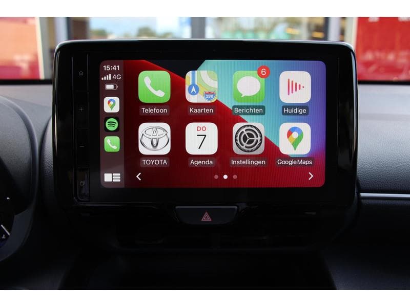 Toyota Yaris thumbnail 8