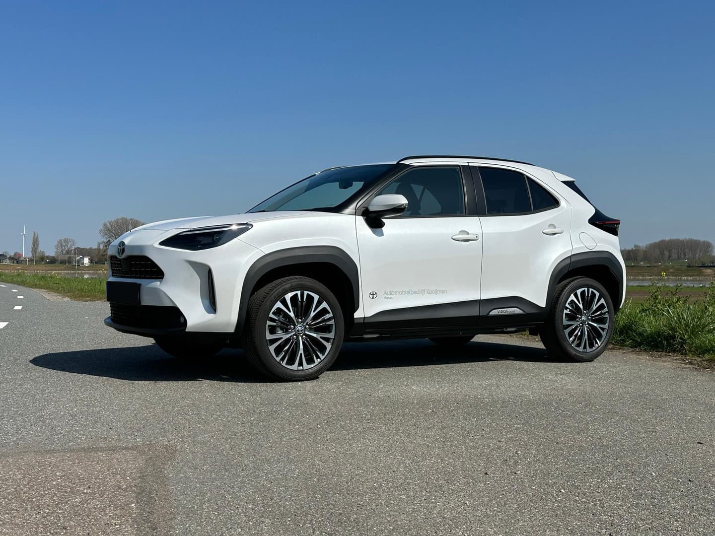 Toyota Yaris-cross thumbnail 6