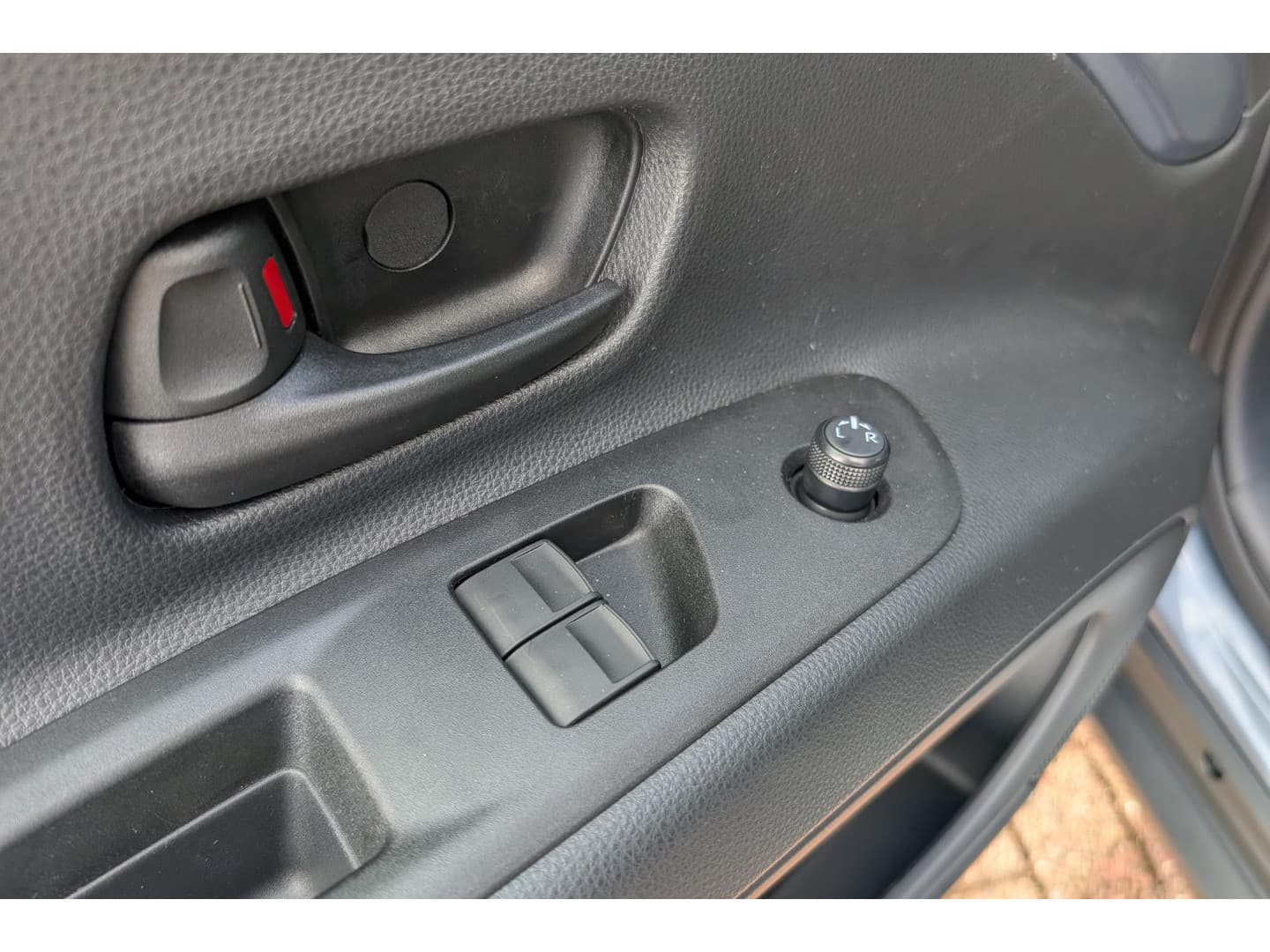 Toyota Aygo thumbnail 13