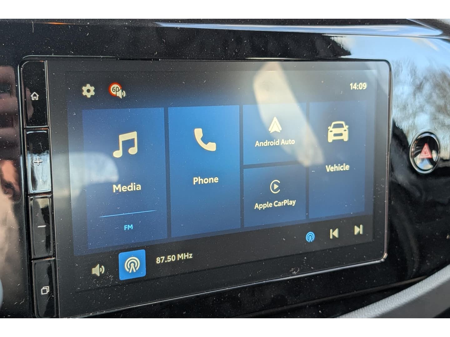 Toyota Aygo thumbnail 16