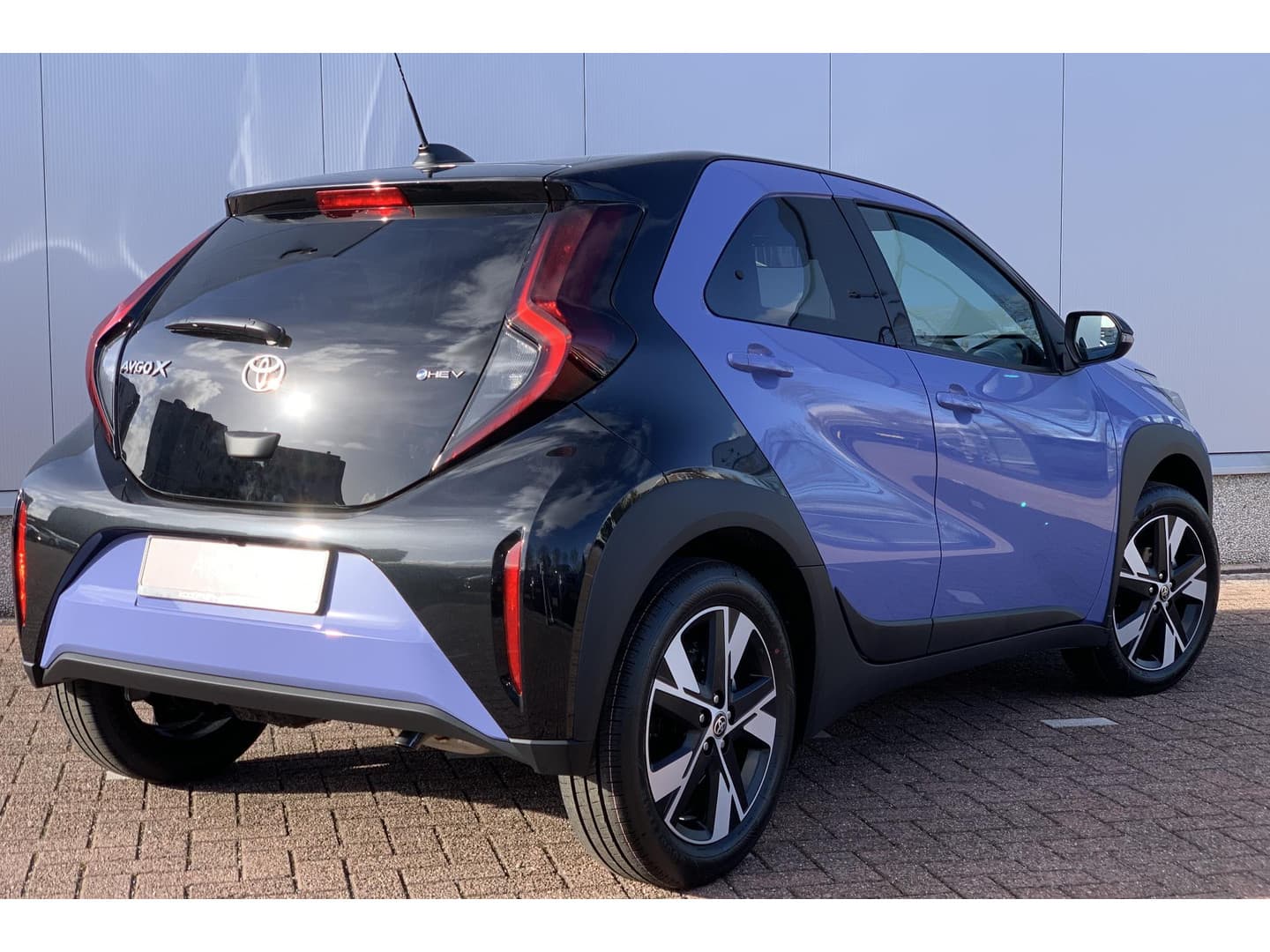 Toyota Aygo thumbnail 3