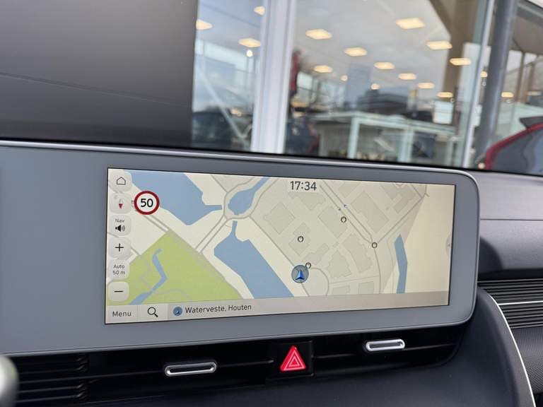 Hyundai Ioniq-5 thumbnail 57