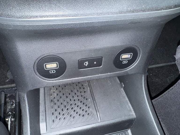 Hyundai Ioniq-5 thumbnail 58