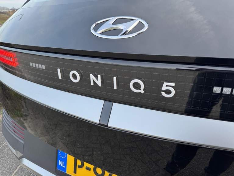 Hyundai Ioniq-5 thumbnail 39