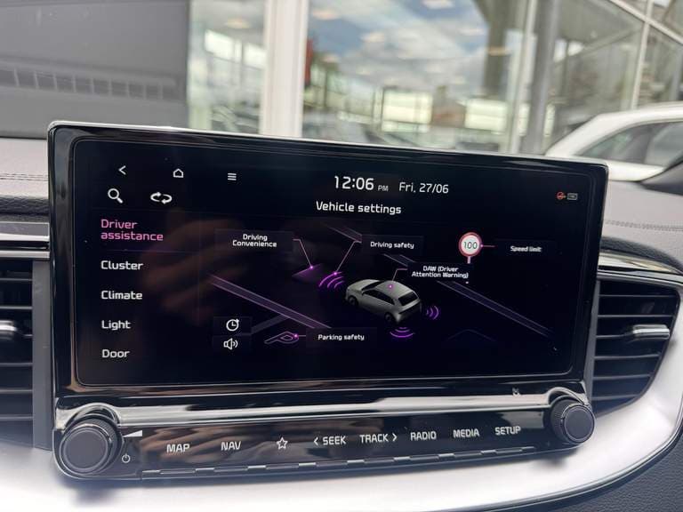 Kia Xceed thumbnail 72