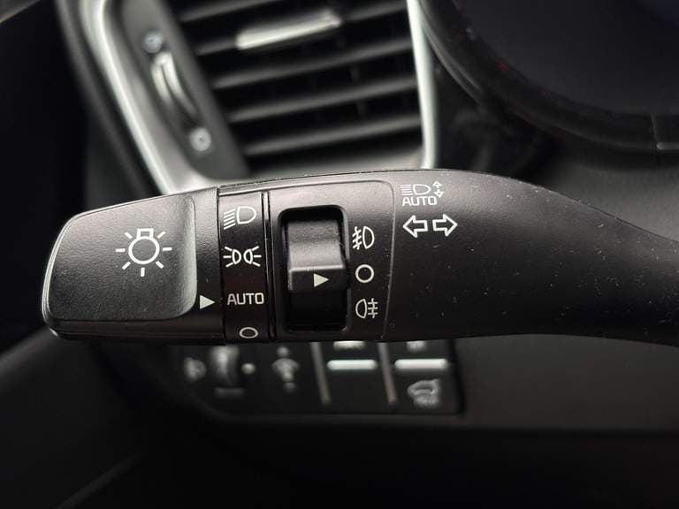 Kia Proceed thumbnail 51