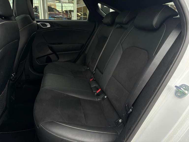 Kia Proceed thumbnail 54