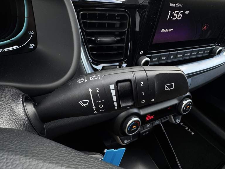 Kia Stonic thumbnail 43