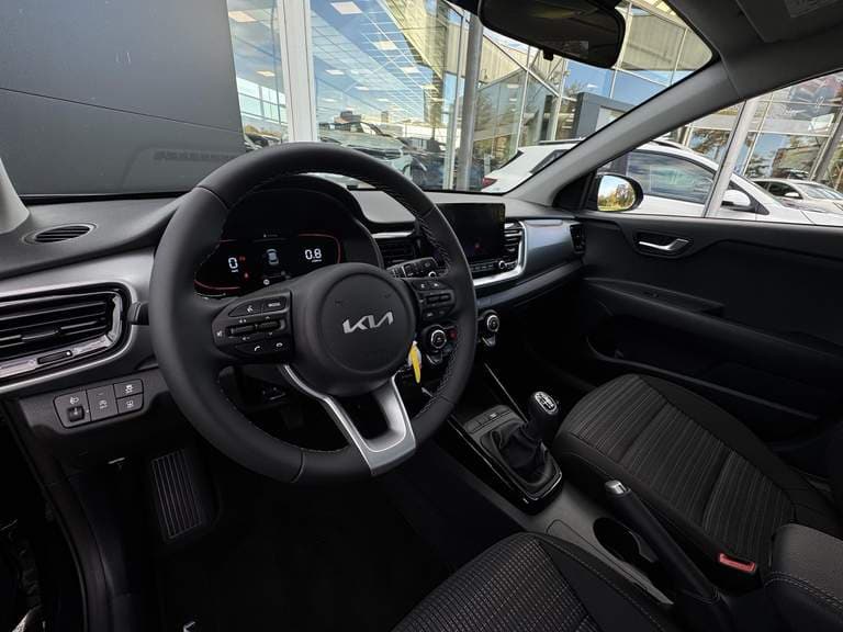 Kia Stonic thumbnail 57