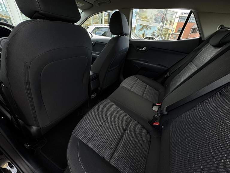 Kia Stonic thumbnail 60