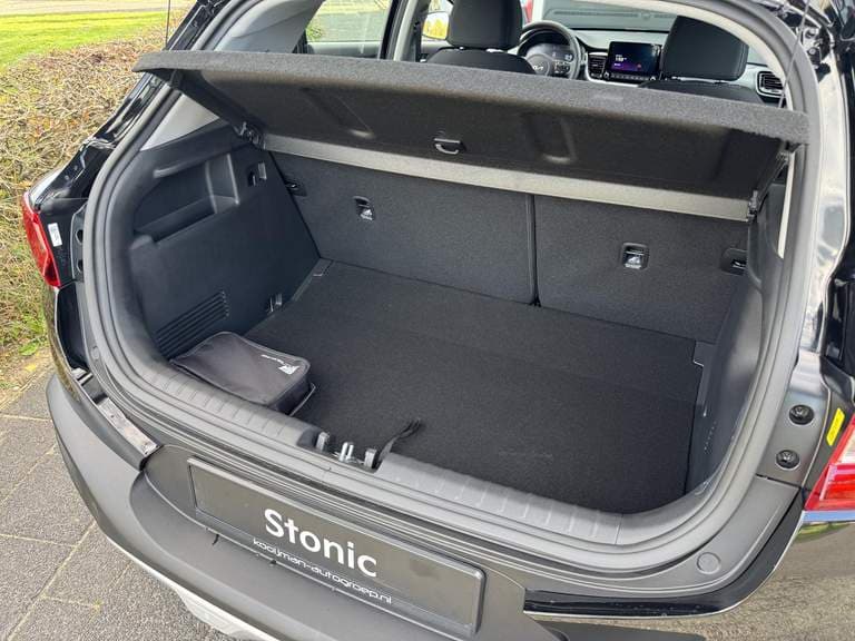 Kia Stonic thumbnail 38